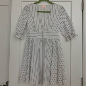 White stripe short shirt dress